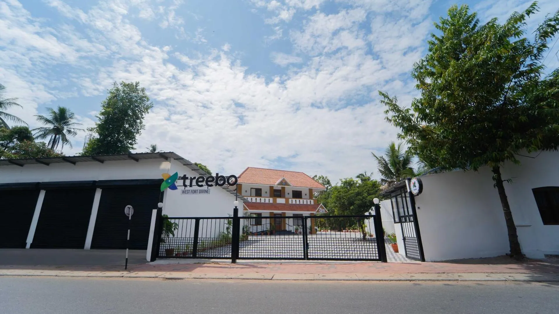 *** 酒店 Treebo West Fort Divine 特里凡得琅 印度